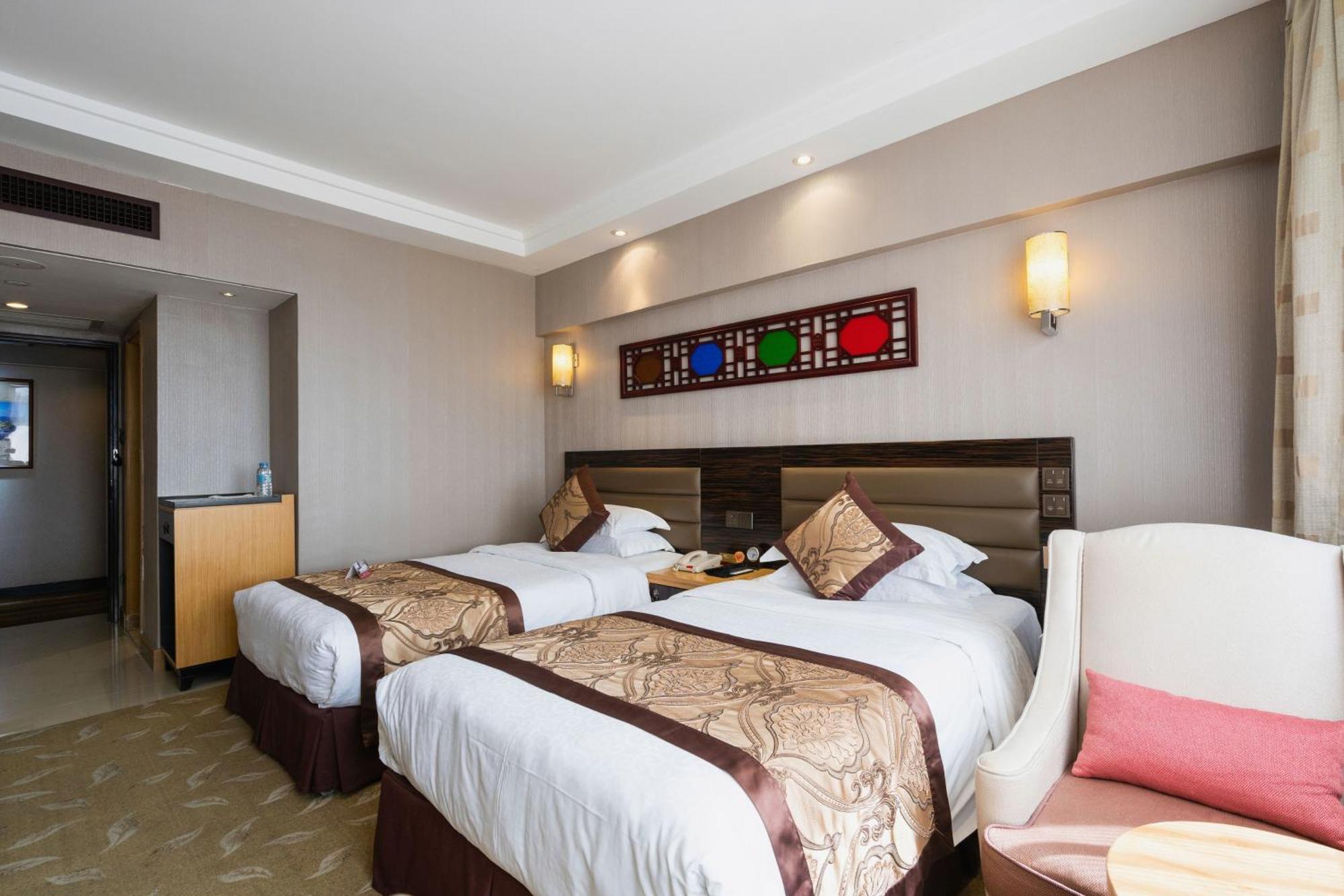 Hotel Landmark Canton Pokoj fotografie